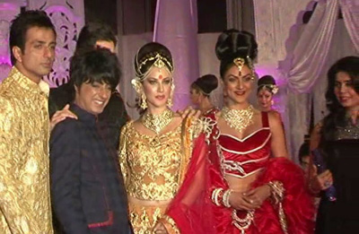 Sunny Leone and Sushmita Sen don bridal wear for Rohit Verma’s fashion show
